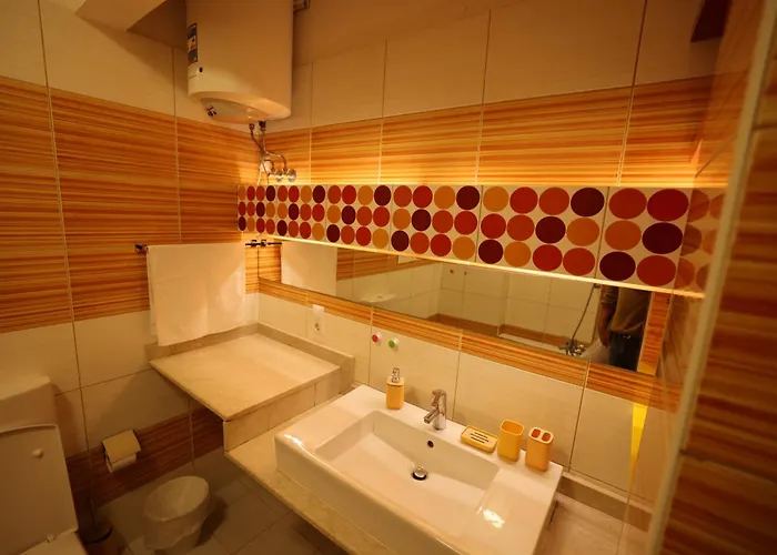 Luxury 4Br New Cairo Villa With Pool & Stylish Living - Family Only